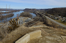 He Mni Can-Barn Bluff Regional Park 16